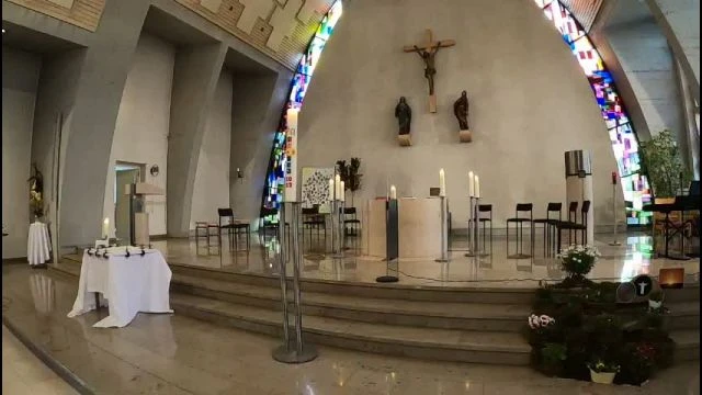 Livestream on 01-May-22-06:39:41